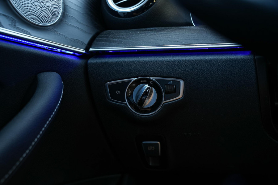 Mercedes-Benz E-Klasse Estate 220 d Sport Edition AMG Widescreen 360 Camera Trekhaak Ambient Leer