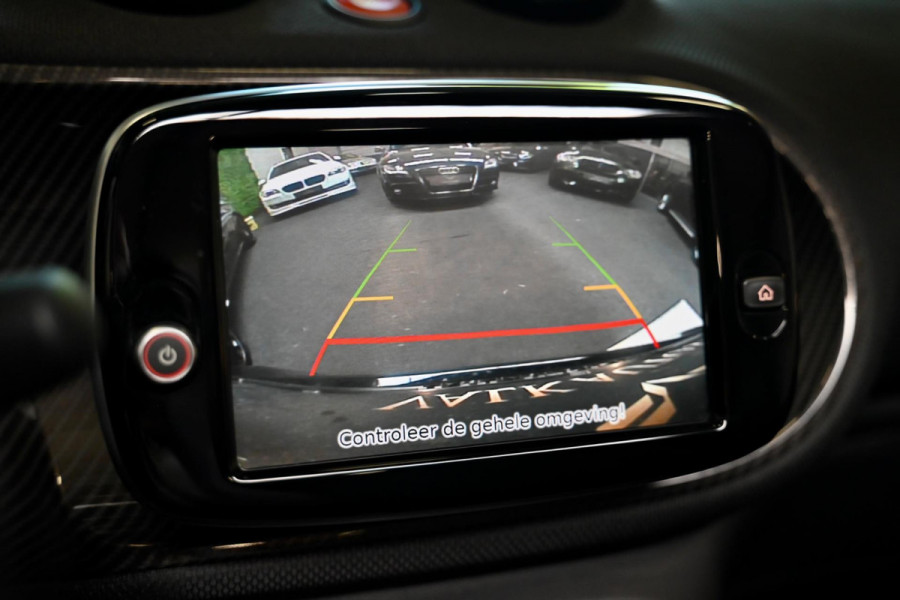 Smart Fortwo cabrio EQ Comfort PLUS 18 kWh Facelift - Leer - Stoelverwarming - Achteruitrijcamera - Cruise Control -
