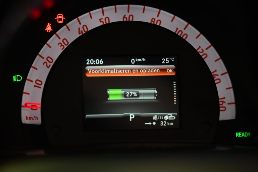 Smart Fortwo cabrio EQ Comfort PLUS 18 kWh Facelift - Leer - Stoelverwarming - Achteruitrijcamera - Cruise Control -