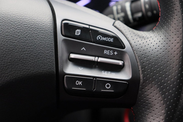 Hyundai Kona 1.0T Premium Apple/Carplay Leder Camera Navigatie