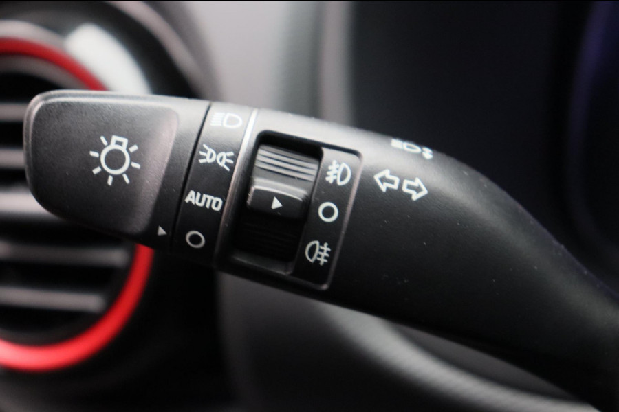 Hyundai Kona 1.0T Premium Apple/Carplay Leder Camera Navigatie