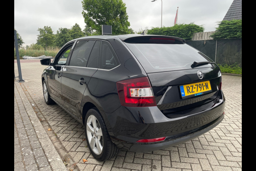 Škoda Rapid Spaceback 1.0 TSI Greentech Clever / Navigatie / Stoelverwarming