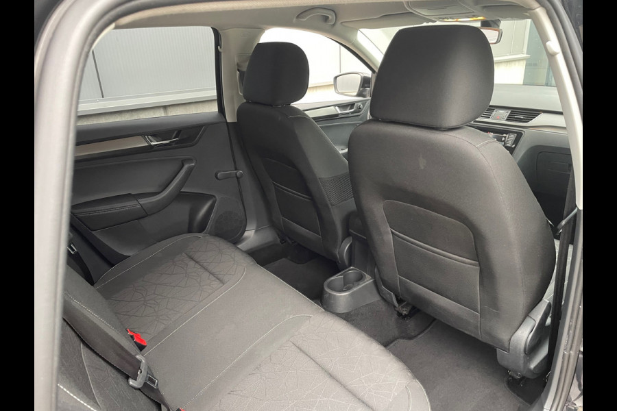 Škoda Rapid Spaceback 1.0 TSI Greentech Clever / Navigatie / Stoelverwarming