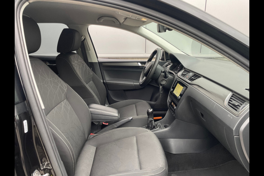 Škoda Rapid Spaceback 1.0 TSI Greentech Clever / Navigatie / Stoelverwarming