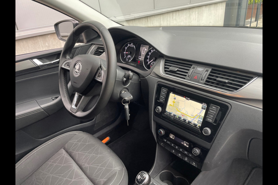 Škoda Rapid Spaceback 1.0 TSI Greentech Clever / Navigatie / Stoelverwarming