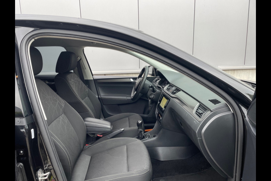 Škoda Rapid Spaceback 1.0 TSI Greentech Clever / Navigatie / Stoelverwarming