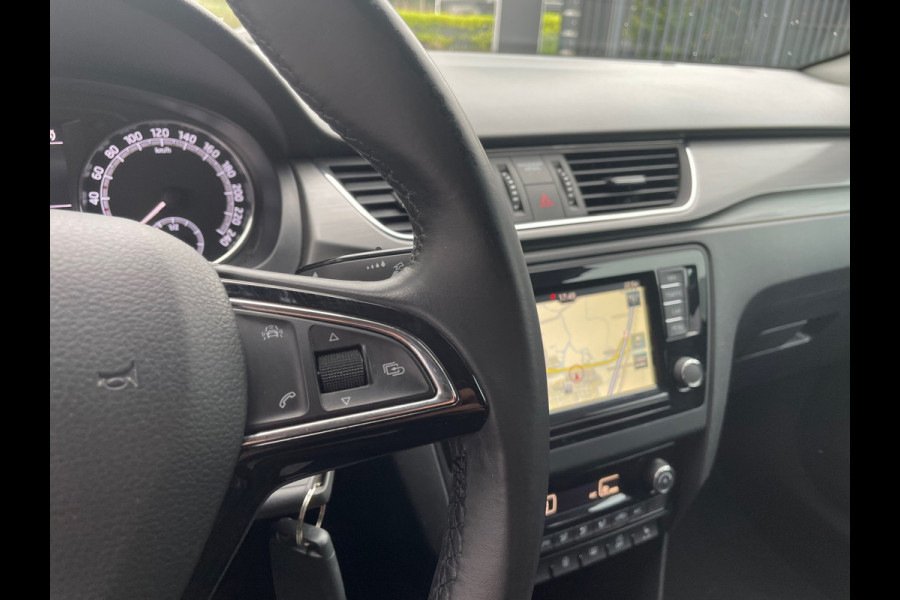 Škoda Rapid Spaceback 1.0 TSI Greentech Clever / Navigatie / Stoelverwarming