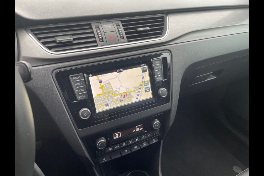 Škoda Rapid Spaceback 1.0 TSI Greentech Clever / Navigatie / Stoelverwarming