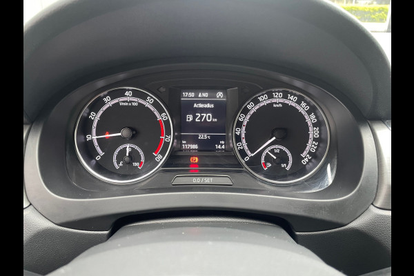 Škoda Rapid Spaceback 1.0 TSI Greentech Clever / Navigatie / Stoelverwarming