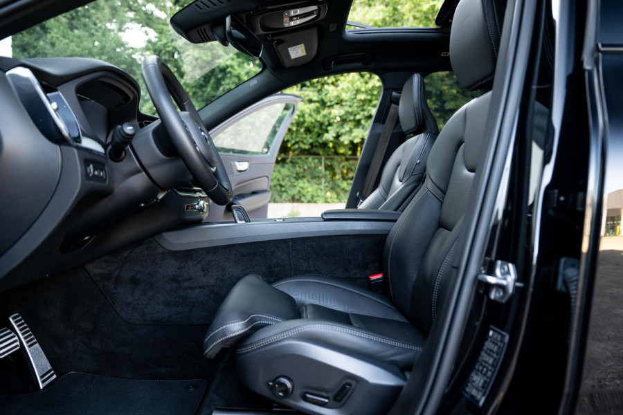 Volvo XC60 2.0 T6 AWD R-Design 398pk LONG RANGE Nappa Leder