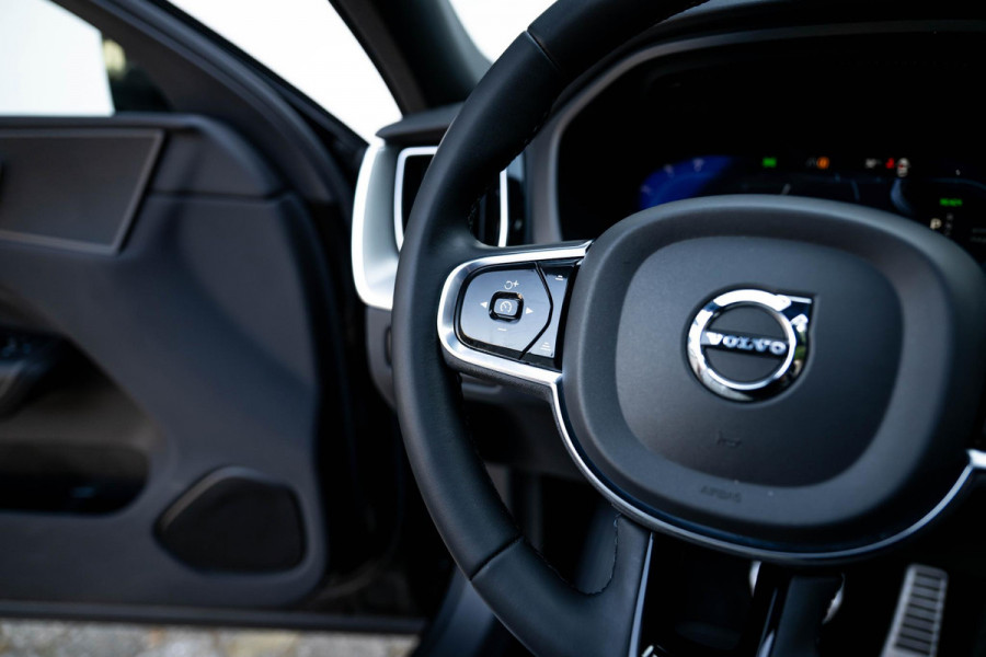 Volvo XC60 2.0 T6 AWD R-Design 398pk LONG RANGE Nappa Leder