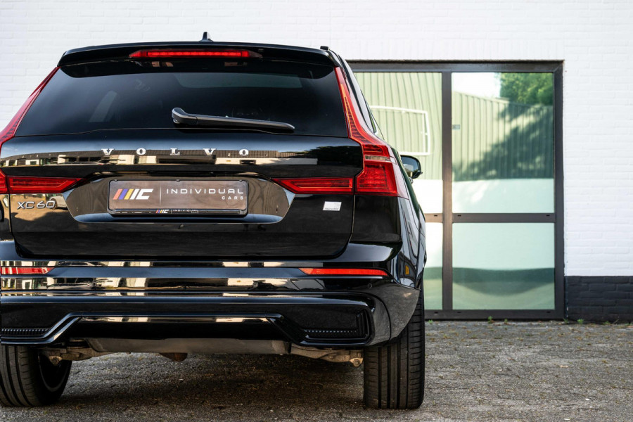 Volvo XC60 2.0 T6 AWD R-Design 398pk LONG RANGE Nappa Leder
