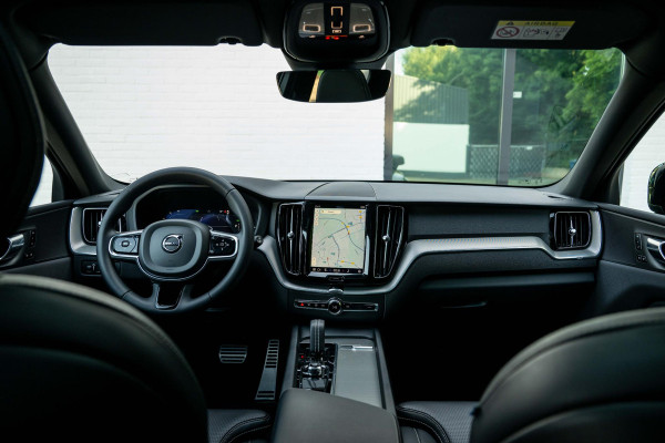 Volvo XC60 2.0 T6 AWD R-Design 398pk LONG RANGE Nappa Leder