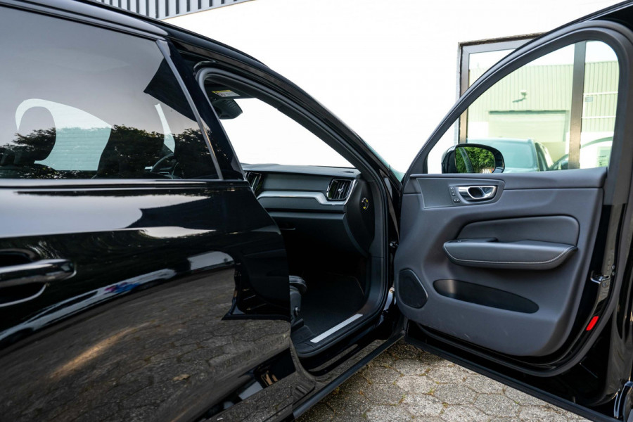 Volvo XC60 2.0 T6 AWD R-Design 398pk LONG RANGE Nappa Leder