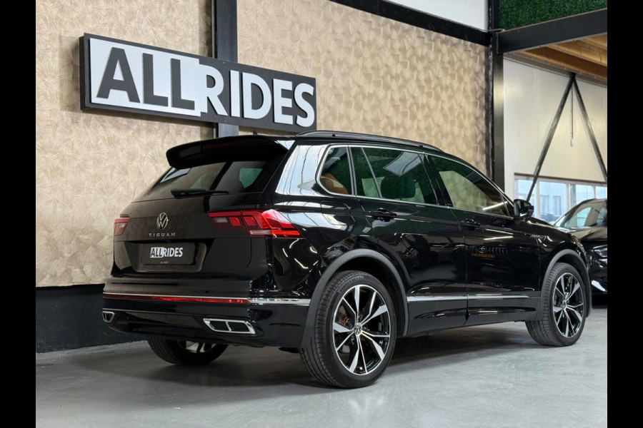 Volkswagen Tiguan 1.5 TSI R-Line | Pano | Camera | Sfeerverlichting | Stoel-/stuurverwarming | Trekhaak | DAB