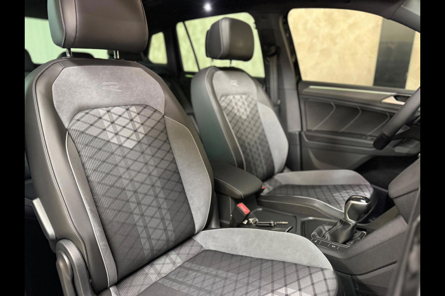 Volkswagen Tiguan 1.5 TSI R-Line | Pano | Camera | Sfeerverlichting | Stoel-/stuurverwarming | Trekhaak | DAB