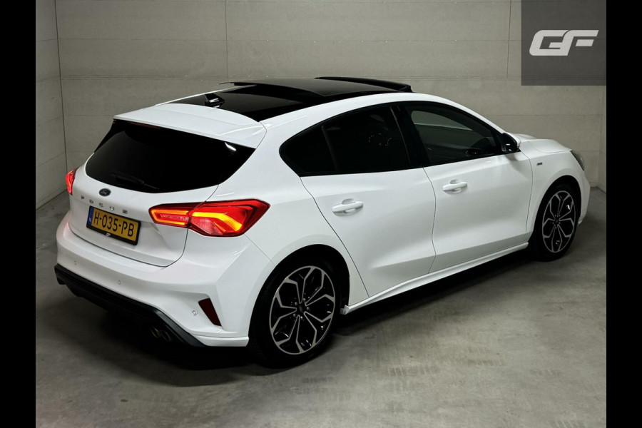 Ford Focus 1.5 EcoBoost ST Line Pano ACC CarPlay Winterpack