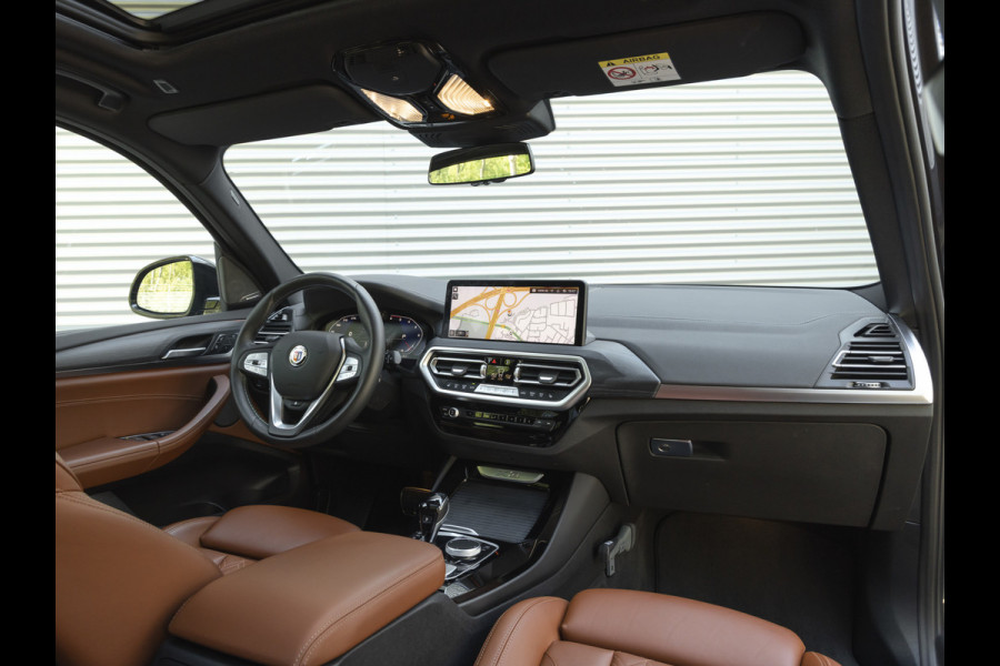 Alpina Xd3 XD3 - Sportremmen - 22 Inch - Pano - Trekhaak - Driving Ass Prof - Head-up - Harman Kardon