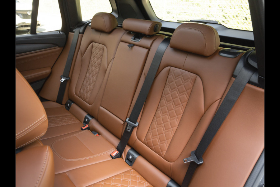Alpina Xd3 XD3 - Sportremmen - 22 Inch - Pano - Trekhaak - Driving Ass Prof - Head-up - Harman Kardon