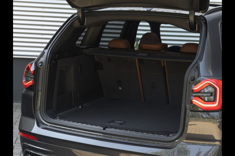Alpina Xd3 XD3 - Sportremmen - 22 Inch - Pano - Trekhaak - Driving Ass Prof - Head-up - Harman Kardon