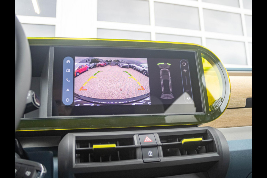Fiat Grande Panda La Prima 44 kWh | Uit voorraad leverbaar | Clima | Cruise | Camera | Apple Carplay | 17" | Navi