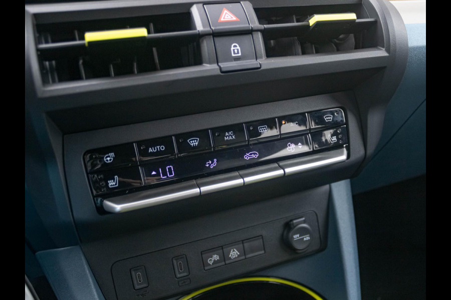 Fiat Grande Panda La Prima 44 kWh | Uit voorraad leverbaar | Clima | Cruise | Camera | Apple Carplay | 17" | Navi