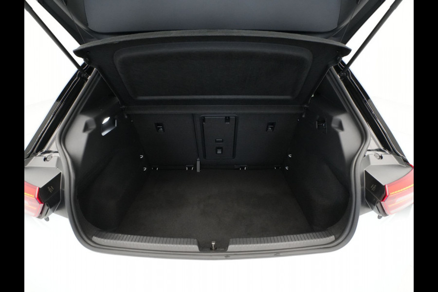 Volkswagen ID.3 First Plus 58 kWh 204pk Navigatie Pdc Acc 54
