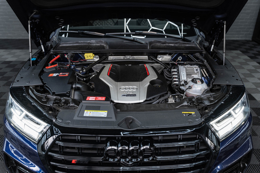 Audi SQ5 3.0 TFSI Q5 SQ5 quattro 457 PK Pro Line Plus | Volledig ABT widebody | RS Stoelen | Panorama-dak | Headup display | B&O Audio | Stage 2  getuned, door JD Engineering, 457PK, 715NM. (met  downpipes) |