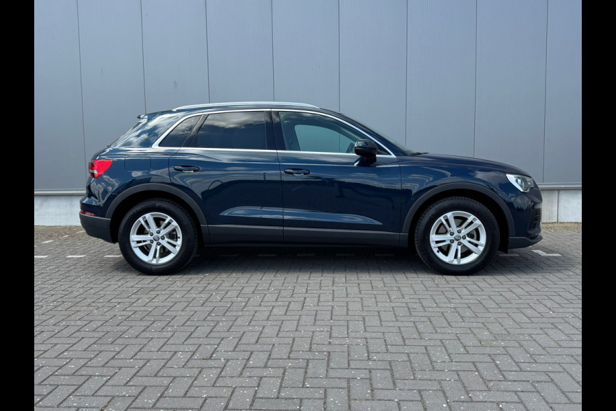 Audi Q3 35 TFSI * Sideass. * PDC v+a * Visueel Cockpit *