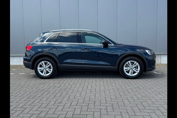 Audi Q3 35 TFSI * Sideass. * PDC v+a * Visueel Cockpit *