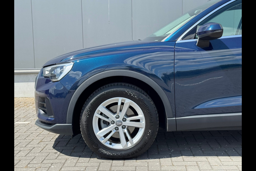 Audi Q3 35 TFSI * Sideass. * PDC v+a * Visueel Cockpit *