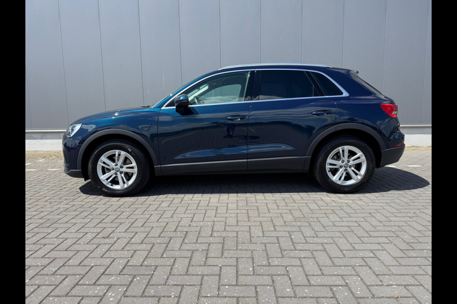 Audi Q3 35 TFSI * Sideass. * PDC v+a * Visueel Cockpit *