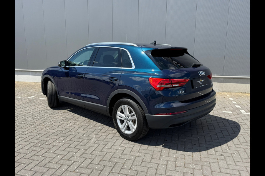 Audi Q3 35 TFSI * Sideass. * PDC v+a * Visueel Cockpit *