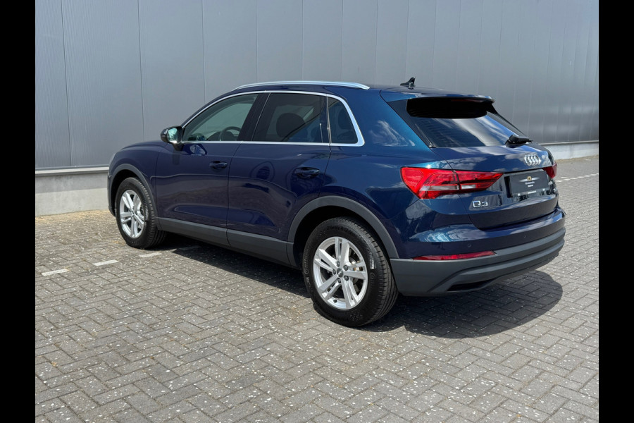 Audi Q3 35 TFSI * Sideass. * PDC v+a * Visueel Cockpit *