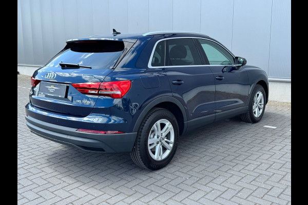 Audi Q3 35 TFSI * Sideass. * PDC v+a * Visueel Cockpit *