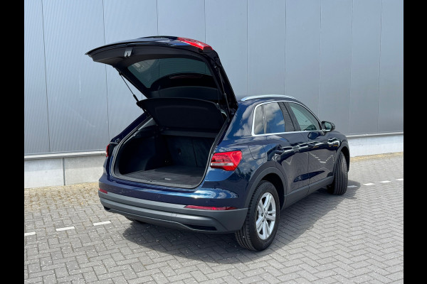 Audi Q3 35 TFSI * Sideass. * PDC v+a * Visueel Cockpit *