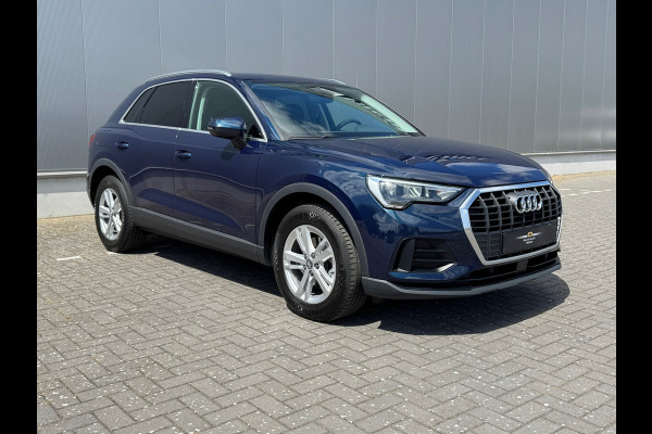 Audi Q3 35 TFSI * Sideass. * PDC v+a * Visueel Cockpit *