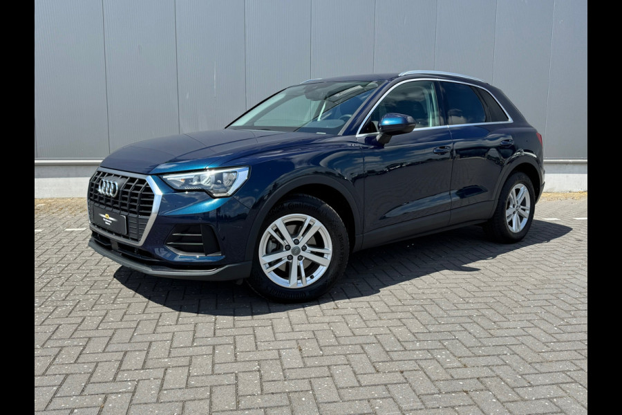 Audi Q3 35 TFSI * Sideass. * PDC v+a * Visueel Cockpit *