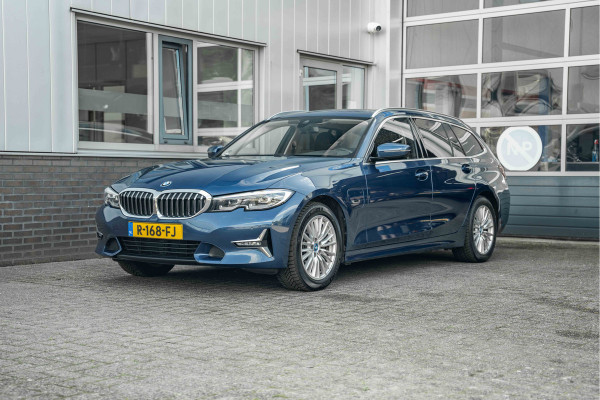 BMW 3 Serie Touring 320e Business Edition Plus | Sportstoelen Leder