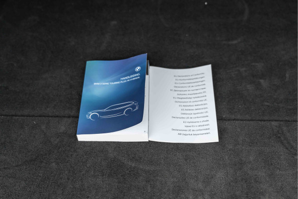 BMW 3 Serie Touring 320e Business Edition Plus | Sportstoelen Leder