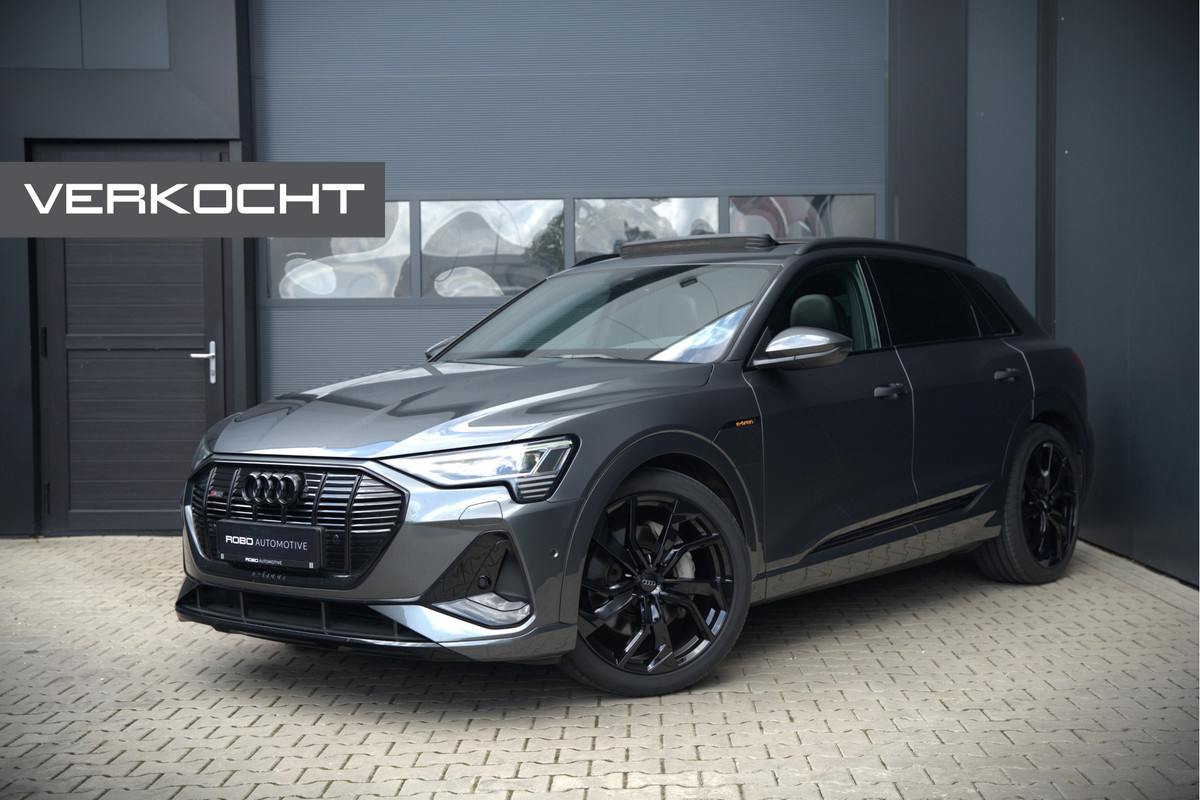 Audi e-tron 50 quattro S edition 71 kWh | S Line | Black Edition | Panoramadak | Memory Seats | Camera | Luchtvering | Adaptive Cruise Control | Keyless | Matrix LED | Leder | Stoelverwarming | NAP | BTW Audi e-tron 50 quattro S edition 71 kWh | S Line | Black Edition | Panoramadak | Memory Seats | Camera | Luchtvering | Adaptive Cruise Control | Keyless | Matrix LED | Leder | Stoelverwarming | NAP | BTW