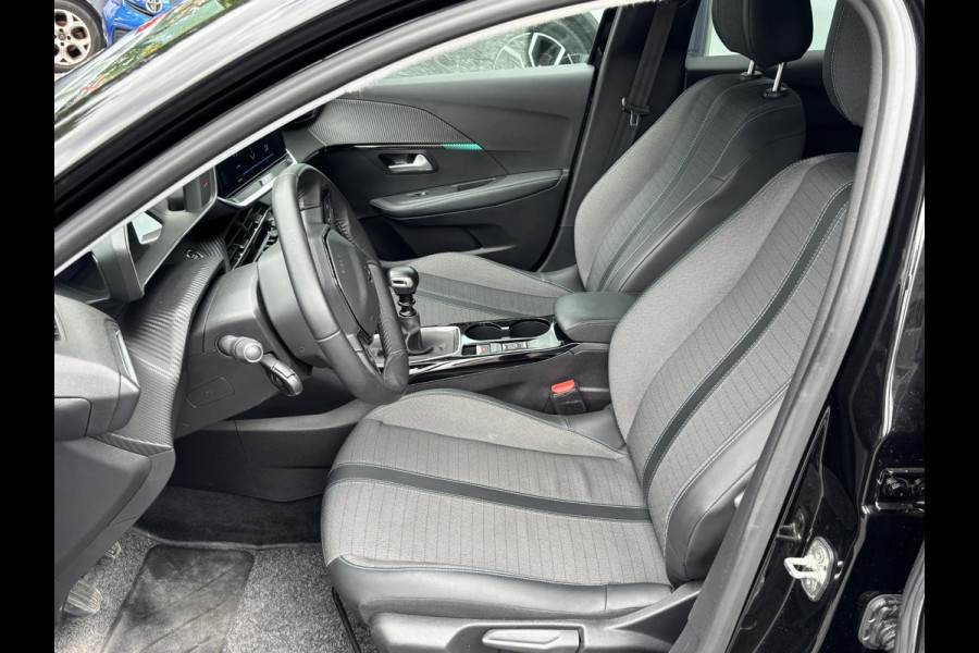 Peugeot 208 1.2 PureTech Allure Pack 100pk | Rijklaar geleverd incl 12 maanden BOVAG garantie! |