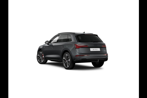 Audi Q5 55 TFSI e S edition Competition 367pk | panoramadak | Trekhaak | Head up Display | Pack Assistent Tour | B&O Premium Sound System