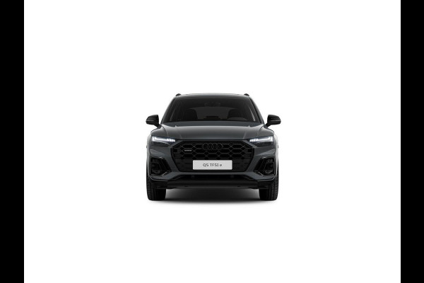 Audi Q5 55 TFSI e S edition Competition 367pk | panoramadak | Trekhaak | Head up Display | Pack Assistent Tour | B&O Premium Sound System