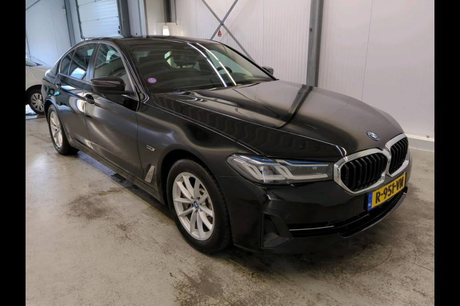 BMW 5 Serie 530e Aut. Business Ed. | BMW Laser | 360 Camera | Leder |