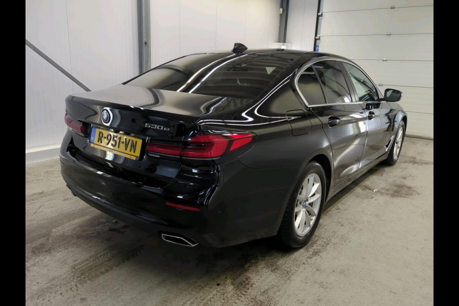 BMW 5 Serie 530e Aut. Business Ed. | BMW Laser | 360 Camera | Leder |