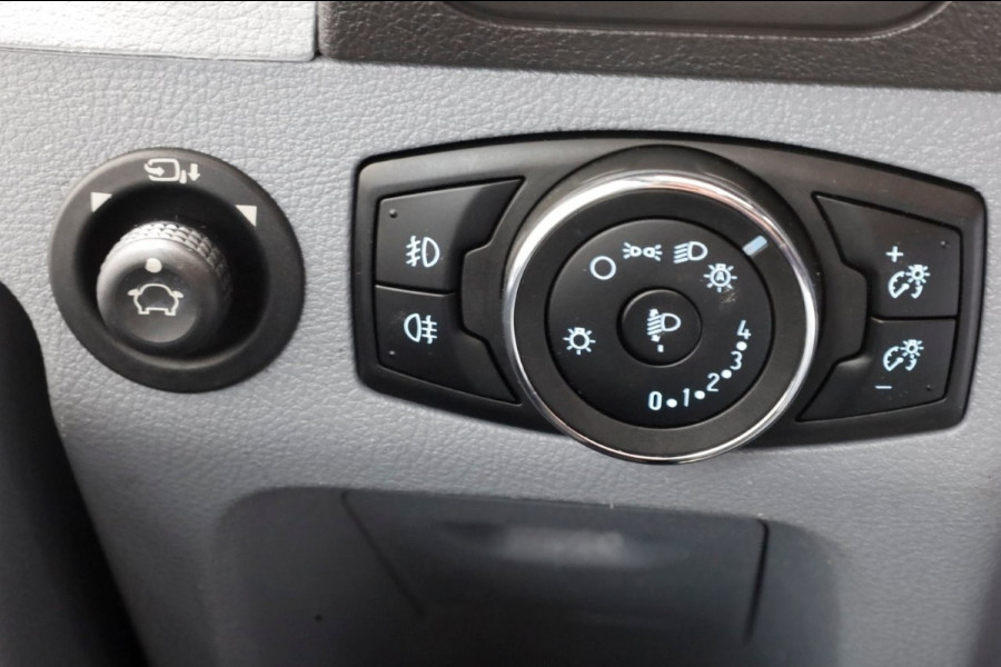 Ford Transit 350 2.0 TDCI 170pk E6 RWD L2H2 Trend Airco/Navi Trekhaak 2800kg 06-2018