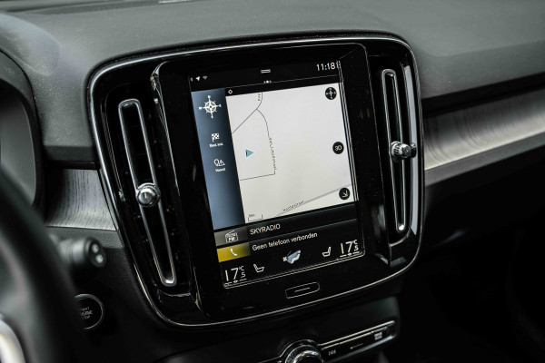 Volvo XC40 2.0 B4 Inscription 198PK | Sporstoelen leder | Harman Kardon