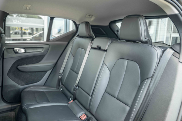 Volvo XC40 2.0 B4 Inscription 198PK | Sporstoelen leder | Harman Kardon