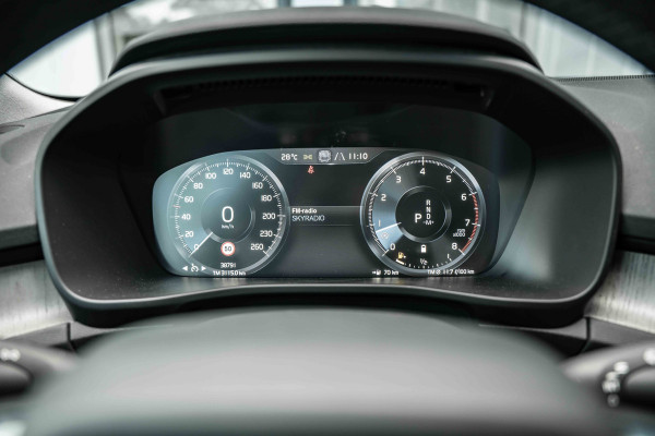 Volvo XC40 2.0 B4 Inscription 198PK | Sporstoelen leder | Harman Kardon